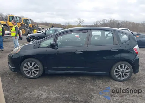 2013 Honda Fit Sport z USA, uszkodzony, nr VIN JHMGE8H50DC022369